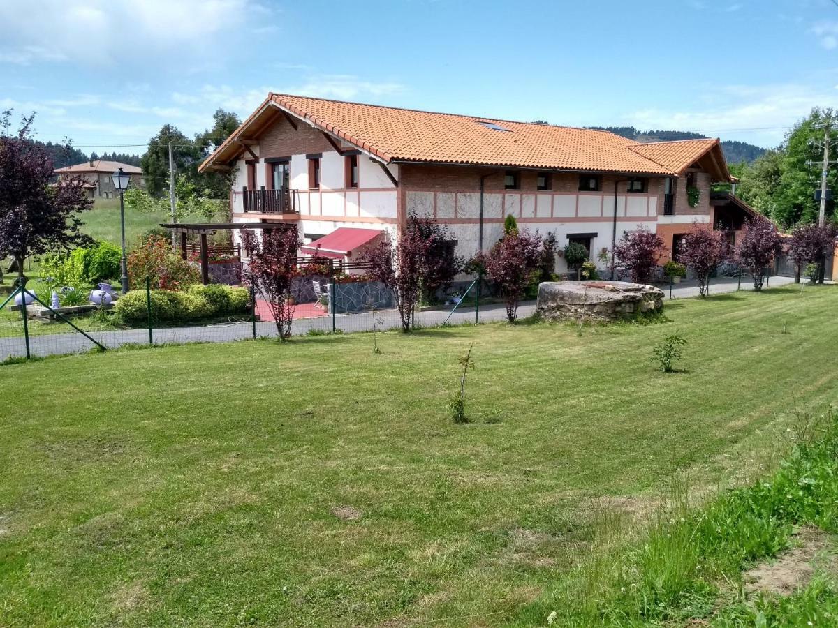 H&Ap Rural Merrutxu Ibarrangelu Kültér fotó