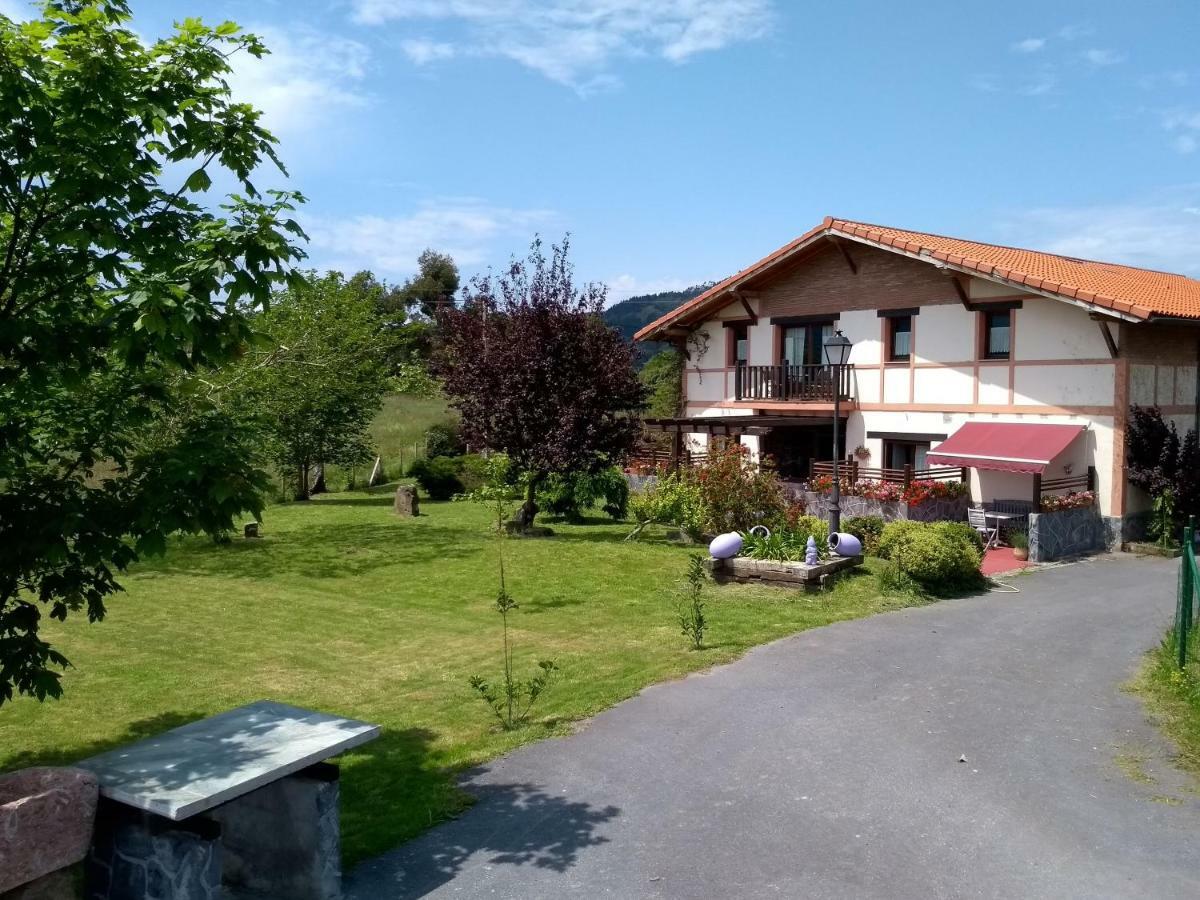 H&Ap Rural Merrutxu Ibarrangelu Kültér fotó